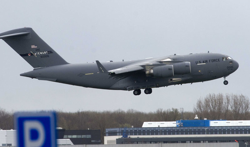 САД се жалиле Кини због коришћења ласера и повреде два пилота код базе у Џибутију