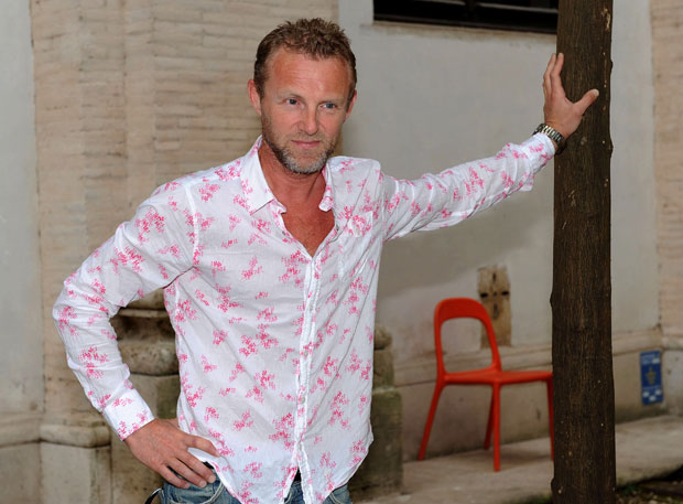 Несбе коначно у Србији