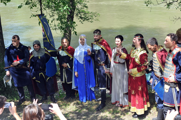 МАГЛИЧ ФЕСТ: Оживели витешку Србију (ФОТО)