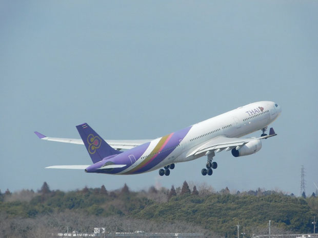 Због дугачког имена путнику наплаћена скупља авио-карта