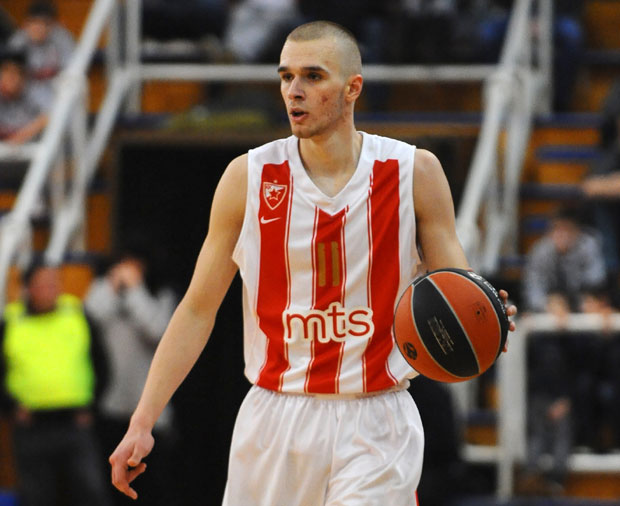 Меч за цео живот: Јуниори Зоран Пауновић и Бојан Томашевић водили Звезду до титуле