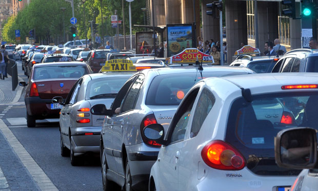 Таксисти блокирају центар од шест ујутру?