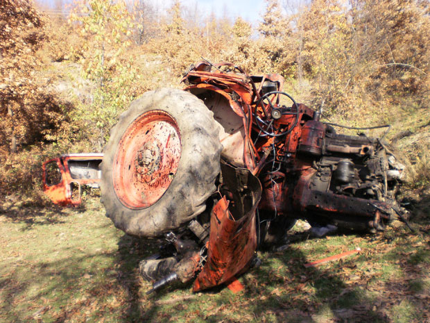 Погинуо тракториста у селу Дружетићи