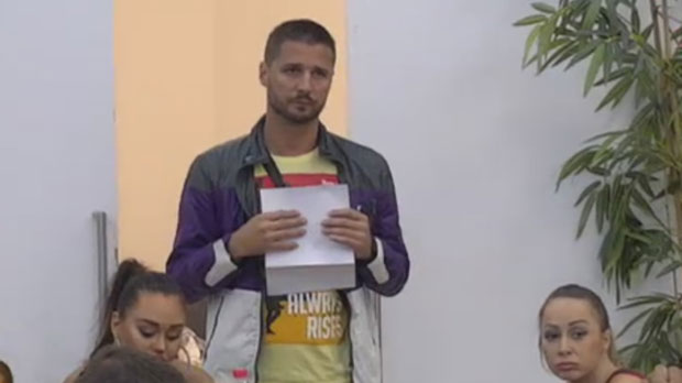 Живот у проклетству