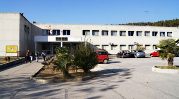 Црна Гора: Дужницима прете блокадом рачуна