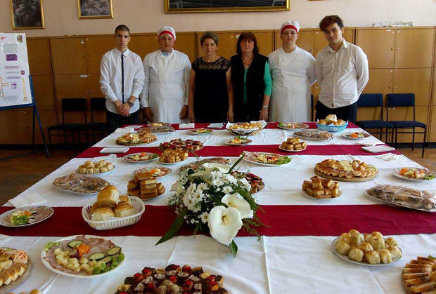 Машине чекају мајсторе