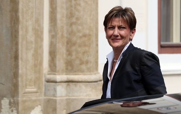 Хрватска министарка привреде поднела оставку због мејлова о Агрокору