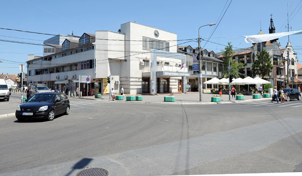 Градиће се нови тргови у Сурчину