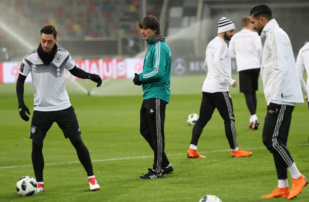 НЕЋЕ У КЛУПСКИ ФУДБАЛ: Лев продужио уговор са Немачком