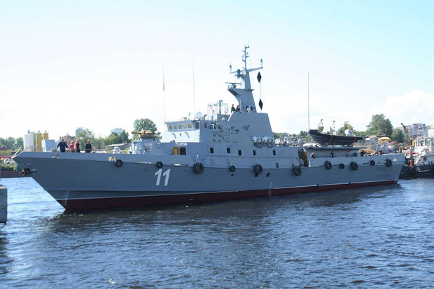 НОВИ СКАНДАЛ СЛОВЕНАЧКЕ АРМИЈЕ: Необичан квар војног брода изазвао недоумице код стручњака