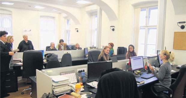 Одговарају на 230 питања дневно