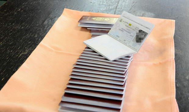 Ухапшено 11 особа због фалсификовања докумената