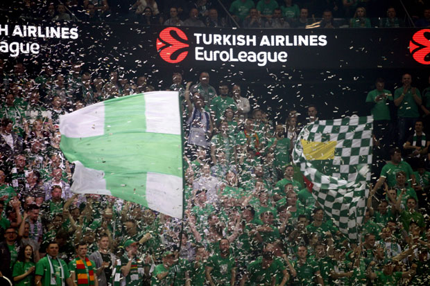 Увертира за Ф4: Навијачи Фенера у већини, Литванци бучни