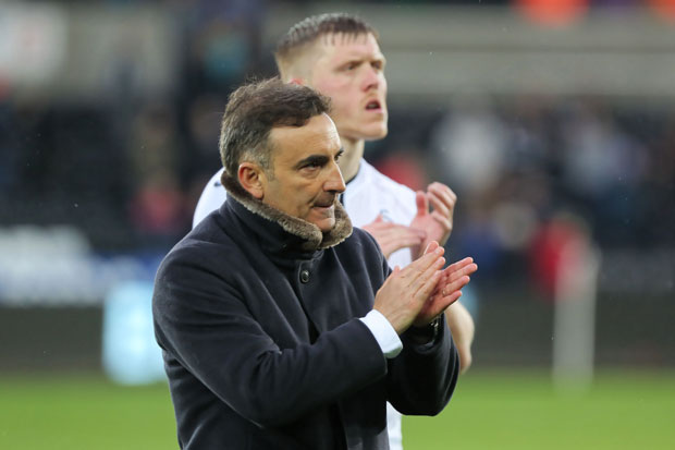 Свонси и Стоук остали без тренера