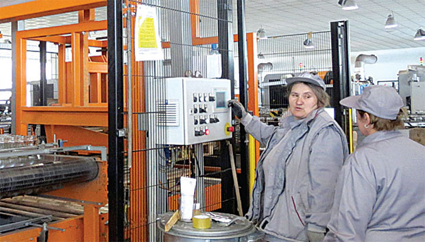 Српска фабрика стакла: Отпуштени радници сад стрепе и за тужбе