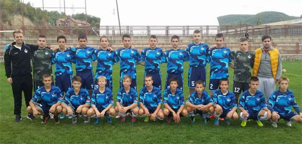 ПРЕДАН РАД ДАЈЕ РЕЗУЛТАТЕ: Пионири ОФК ДИФ из Косовске Митровице шампиони Рашког округа