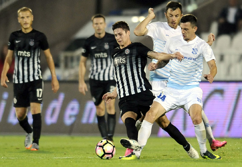 Партизан би трећи у низу, Лучанци први у историји