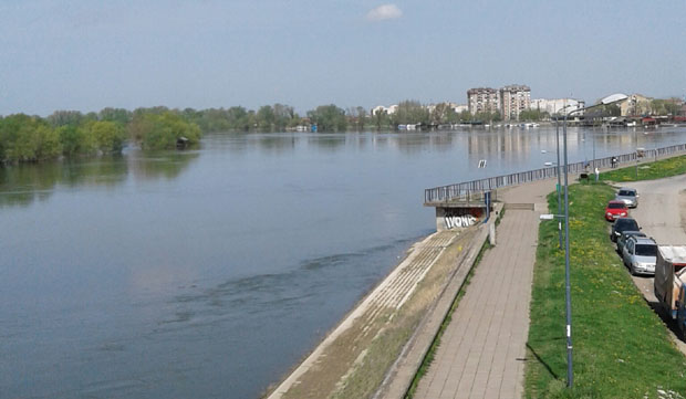 Сремска Митровица: Мушкарац нестао у Сави