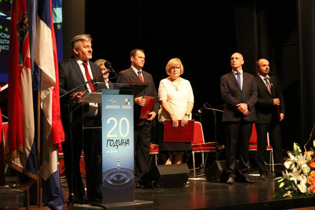 ДВЕ ДЕЦЕНИЈЕ ЗВО: Захвалност и матици 