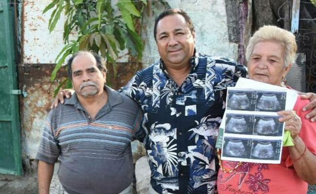 БАКА ШОКИРАЛА ЈАВНОСТ: Чекам дете у седамдесетој, лекари не могу да верују