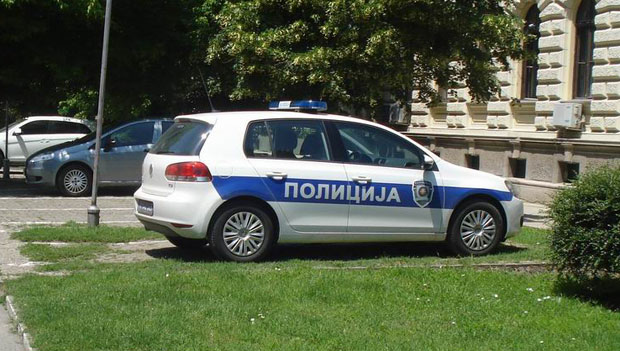 У стану скривао оружје и муницију