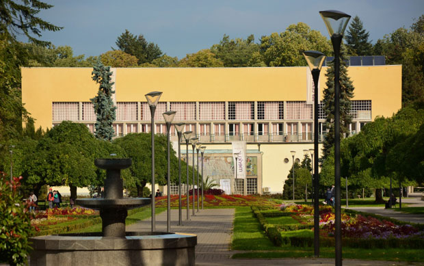 Црква против бога Перуна