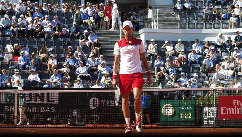 КРАЈ: Ђоковић – Силва 6:3, 6:4, 6:4