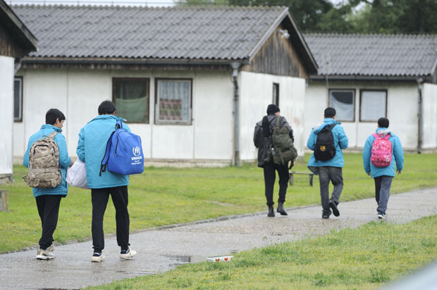 ПРЕБИЈЕНИ ЂАЦИ МИГРАНТИ ИЗ ЗЕМУНА: Рођаци ученице мислили да је у вези са школским другом; Директор: Разлог је културолошке природе