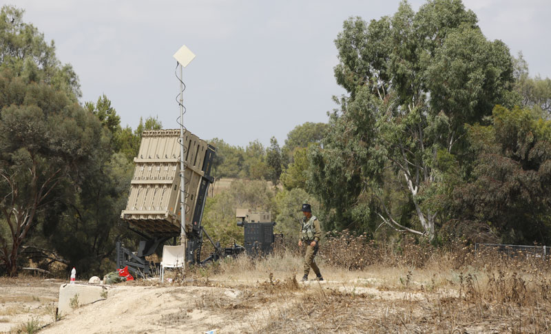 Израелски авиони напали положаје екстремиста у Појасу Газе