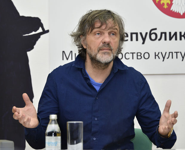 Дураковић Кустурици да плати 6.000 марака
