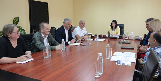 Космет трајно ослоњен на здравство у Србији