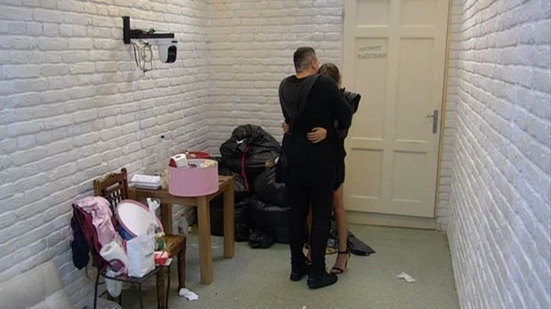 Слоба коначно преломио и њу изабрао за жену свог живота! (ВИДЕО)