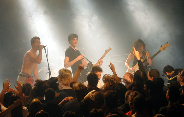 Репетитор 1. јуна у Башти СКЦ-а
