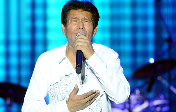 ПЕВАО О ОНИМА КОЈЕ ЈЕ ЖИВОТ ПОШТЕНО ИЗУДАРАО: Најемотивнији текст о Синану који сте икада читали