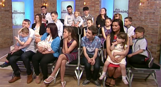 Породица Редфорд из Велике Британије очекује 21. дете (ВИДЕО)