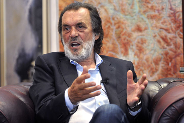 ШПИЈУНКА: Ритуал за књигу