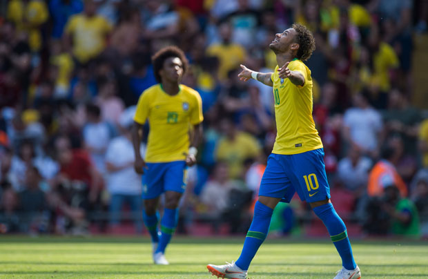 Нејмар растужио коцкасте, Костарика убедљива против Северне Ирске