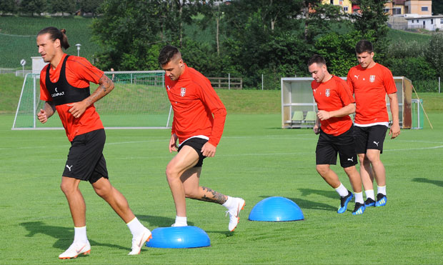 НЕ НАСЕДАМО НА ТРИКОВЕ: Миливојевић не схвата преозбиљно селектора Костарике да ће нас победити 17. јуна 