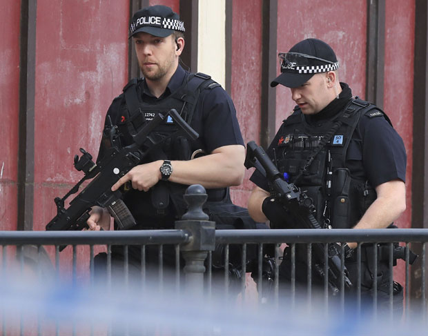 Британија планира нову стратегију против тероризма