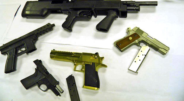 Подгорица: Заплењено оружје и блиндирани аутомобили