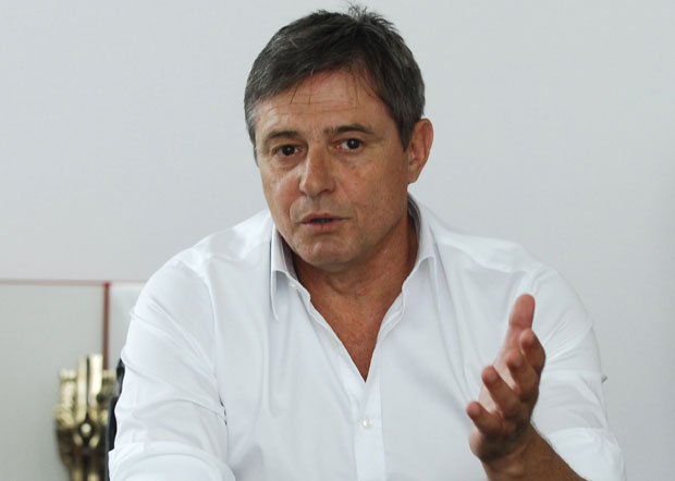 ПИКСИ ГОСТ “НОВОСТИ”: Орлови, покажите се у Русији!