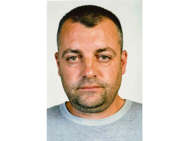 Снајпериста изигравао полицајца и кажњавао возаче