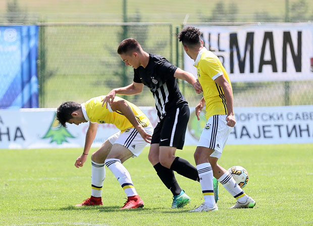 Позната три учечсника полуфинала Купа пријатељства