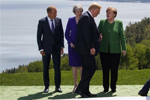 МЕРКЕЛ ОТКРИЛА: Русија још не може у Г7