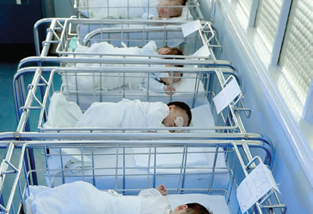 Почињу истраге о несталим бебама