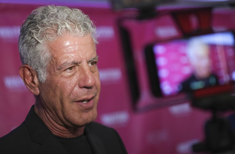 ОДЛАЗАК БОРДЕЈНА: Смрт планетарно познатог кувара шокирала свет