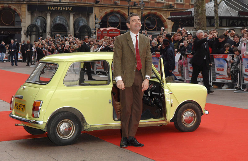 На аукцији култни ауто који је возио Мистер Бин