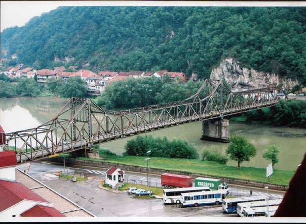 ВЕЗА ДВА ЗВОРНИКА: Чека се параф на пројекат