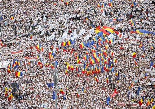 Букурешт:На протесту владајуће коалиције око 150.000 људи