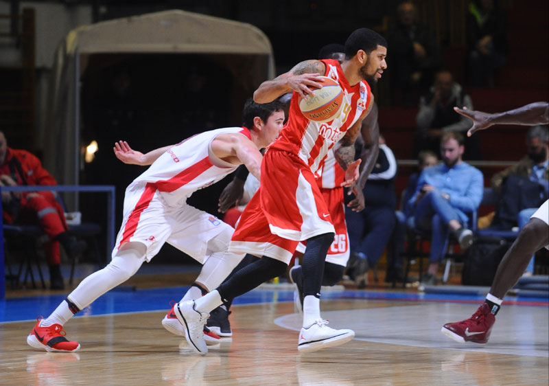 ЗВЕЗДА НА КОРАК ДО ОДБРАНЕ ТИТУЛЕ: Фелдин донео прву меч лопту